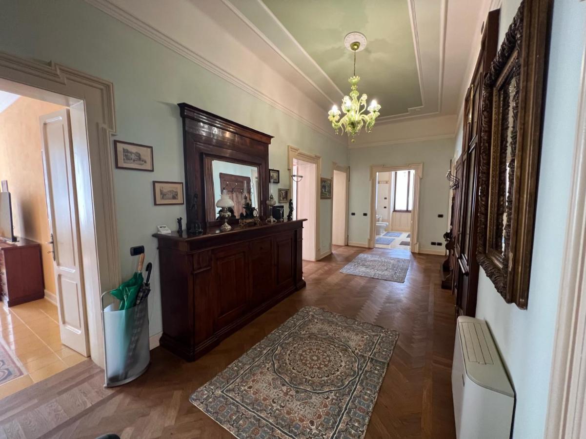 Residenza Porta Brescia Villa Peschiera del Garda Eksteriør billede